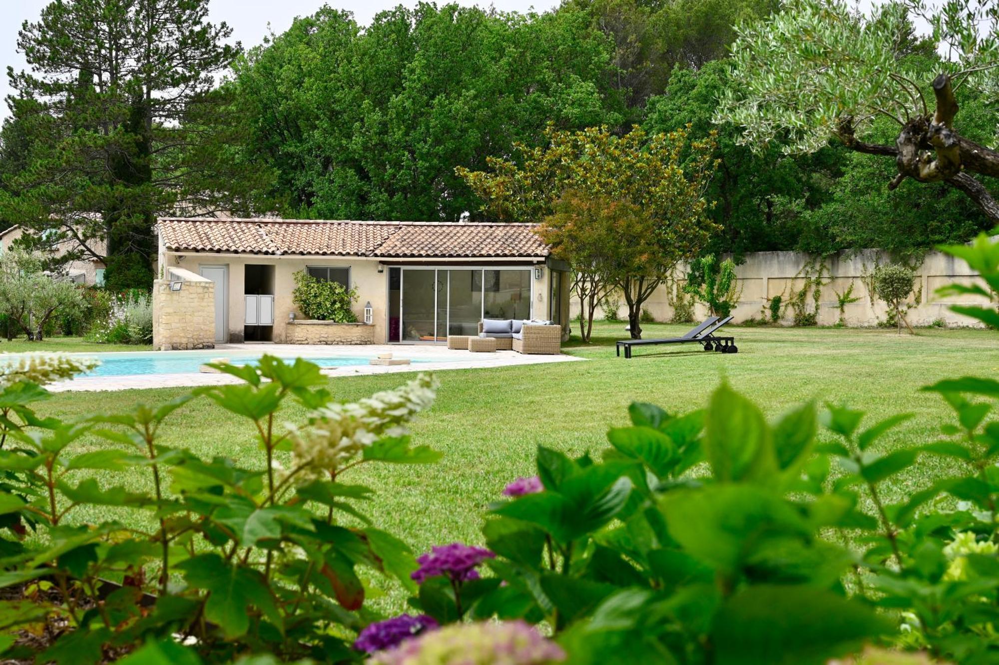 Villa Feijoa en Provence Velleron Esterno foto